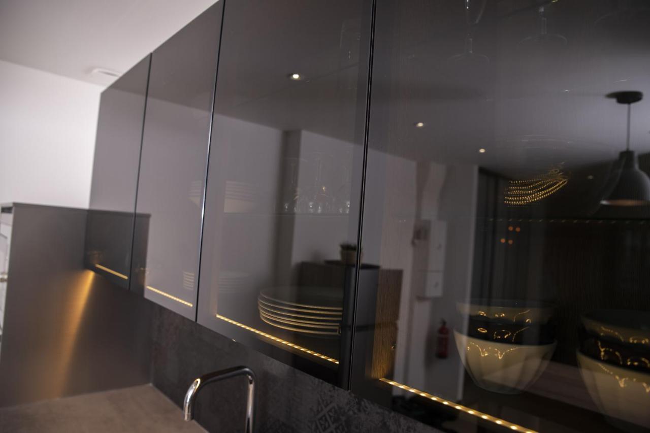 Triplex 110 M2 Centre Historique Avec Jacuzzi Dinanアパートメント エクステリア 写真